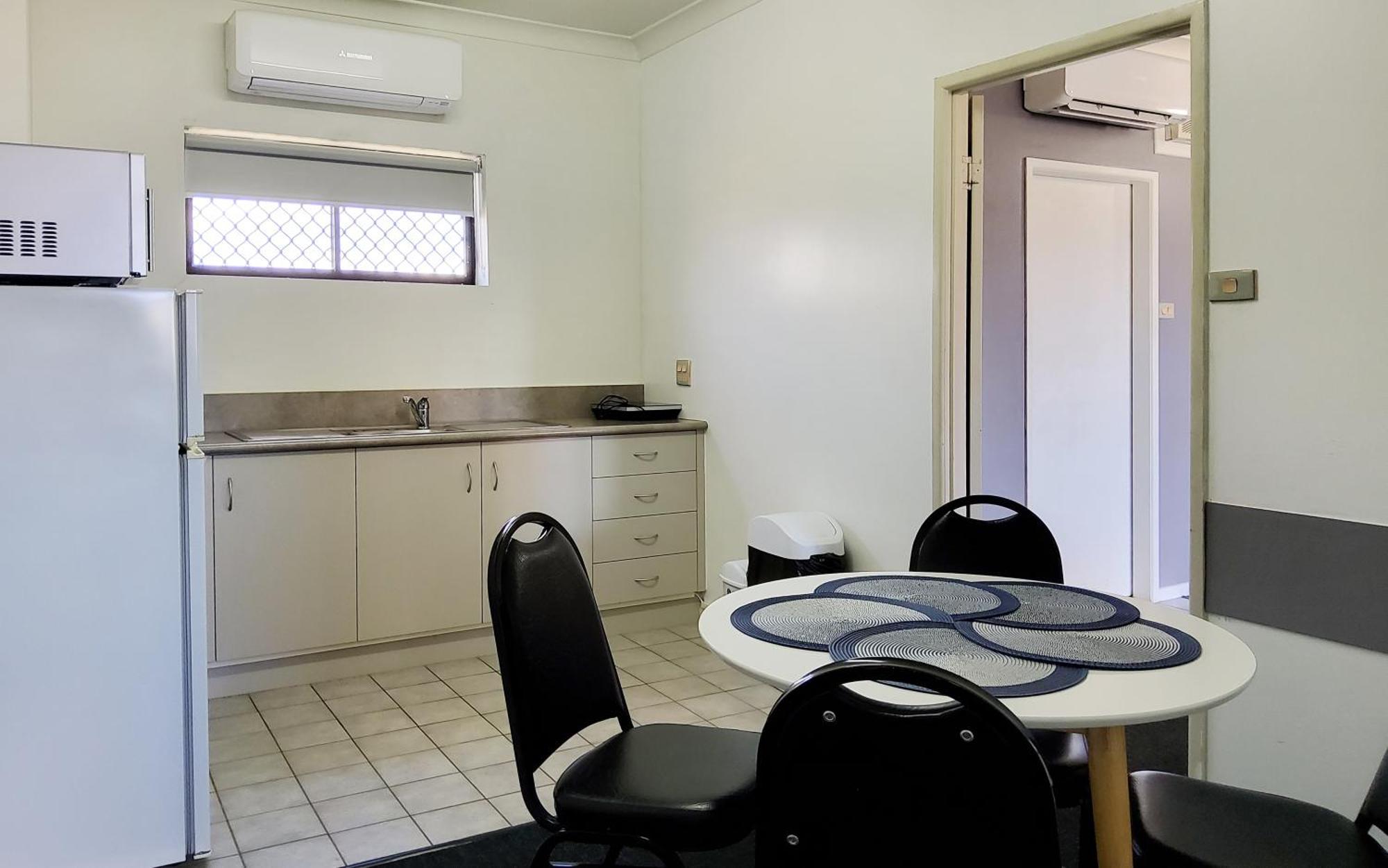 Archer Park Motel Rockhampton Quarto foto